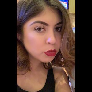 Meet your Posher, Daniela
